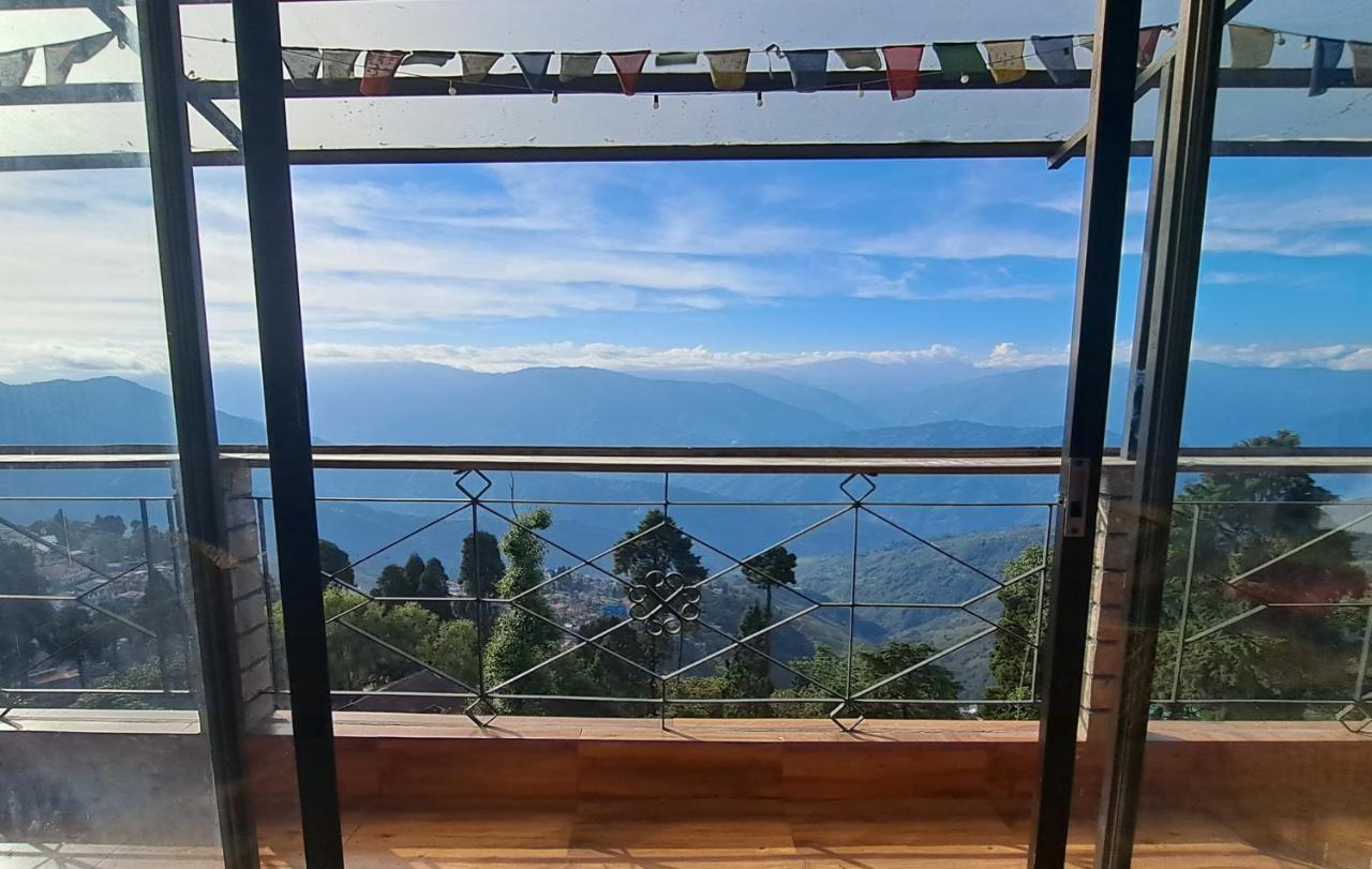 Darjeeling Heights - A Boutique Mountain View Homestay Kültér fotó