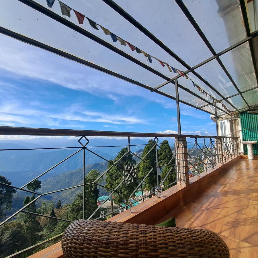 Darjeeling Heights - A Boutique Mountain View Homestay Kültér fotó