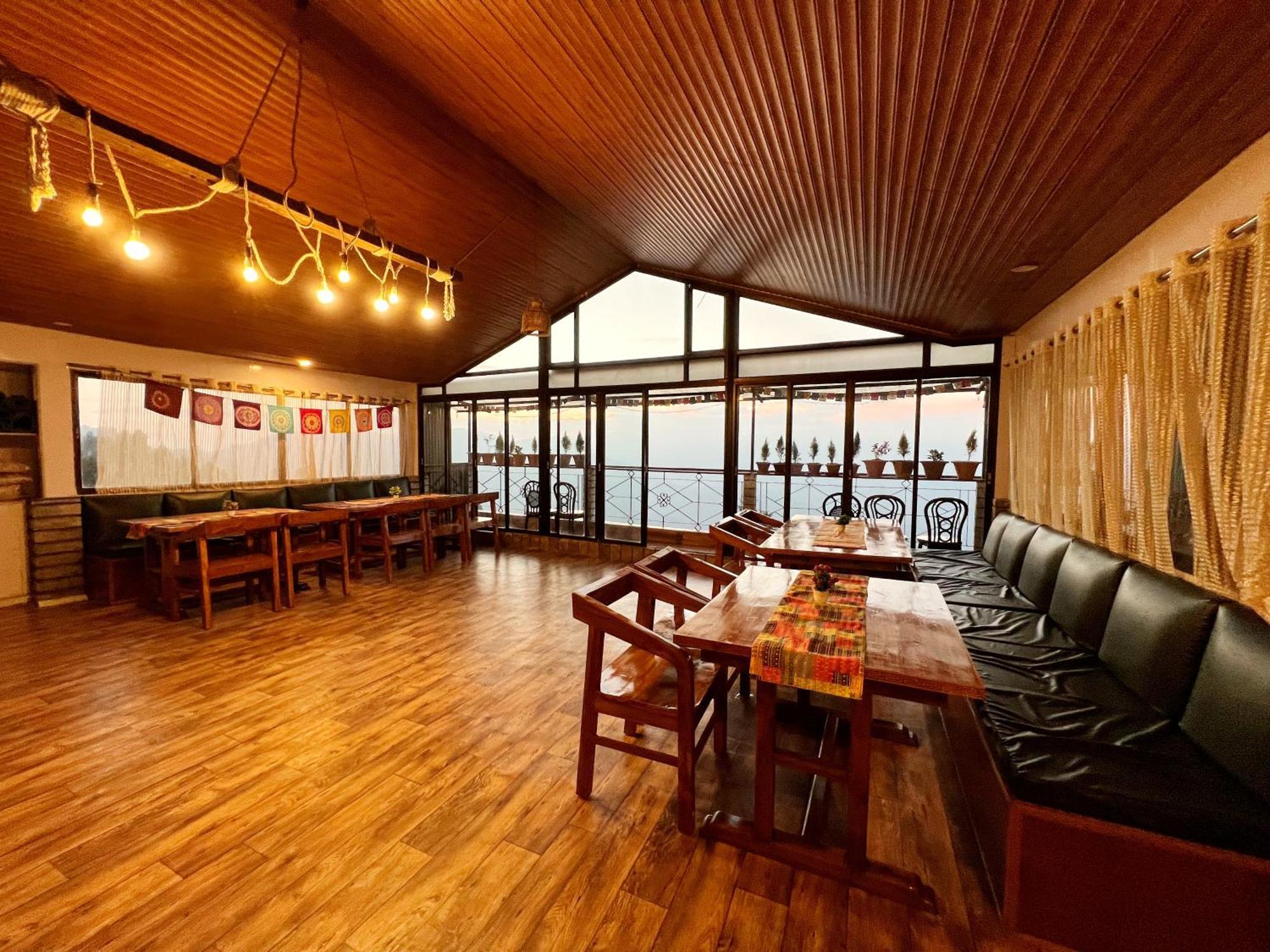 Darjeeling Heights - A Boutique Mountain View Homestay Kültér fotó