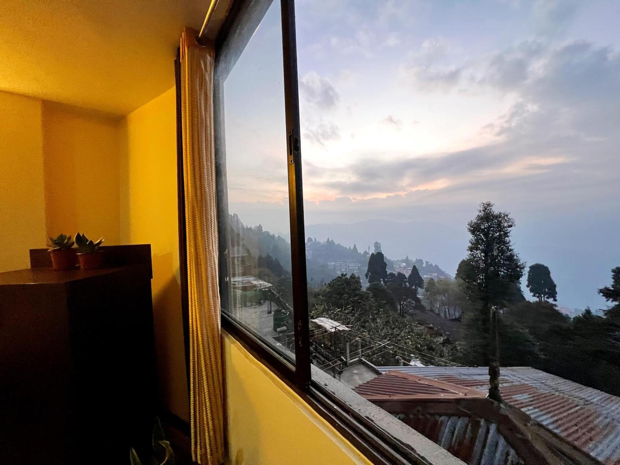 Darjeeling Heights - A Boutique Mountain View Homestay Szoba fotó